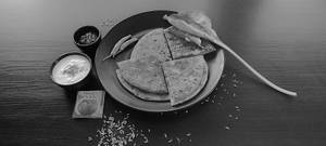 2 Whole Wheat Aloo Palak Paratha With Sabji And Curd