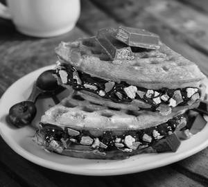 Kitkat Waffle
