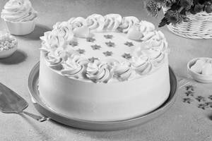 Floral Vanilla Cream Cake