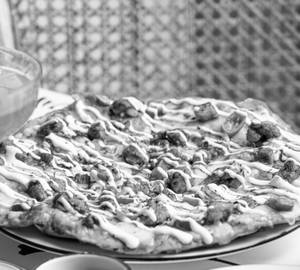 Red Hot Chicken Pizza
