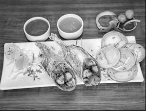Achari Mushroom Roll