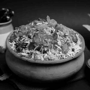 Chicken Tikka Hyderabadi Dum Biryani Kilo