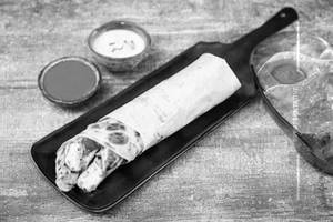 Chicken reshmi roll                                                                                                              
