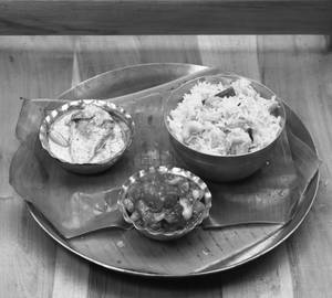 Basmati Pulao [750 Ml] With Shorshe Ilish And Chutney