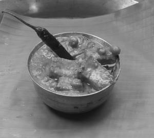Matar Paneer(8 Pieces)