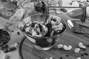 Cashew Fudge Sundae