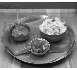 Basmati Pulao [750 Ml] With Rui Kalia And Chutney