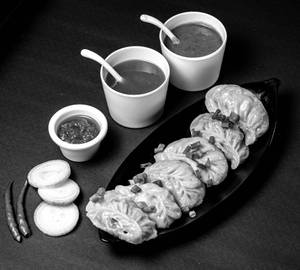 Chicken momo
