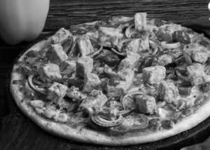 Makhani paneer pizza [regular]