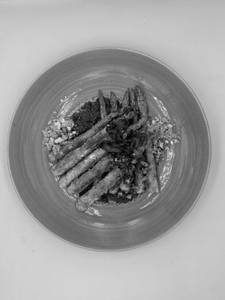 Sesame And Garlic Asparagus  (V)