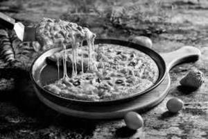 Peppy Paneer Pizza