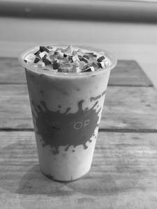 Roasted Almond Thick Shake