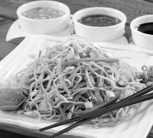 Veg Hakka Noodles