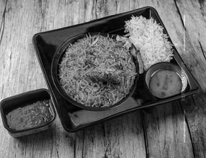 Chicken Schezwan Rice