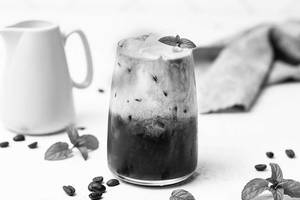 Mint cold coffee