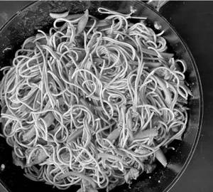 Veg Hakka Noodles