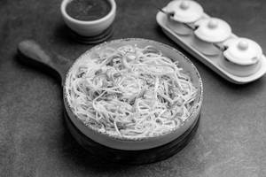 Veg Hakka Noodle