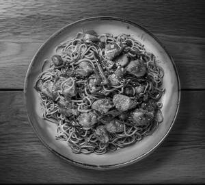 Chicken sczwen noodiles