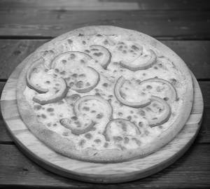 Onion pizza