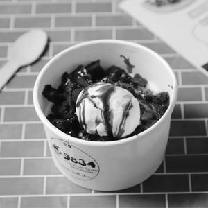Chocolate Bomb [200 gm]