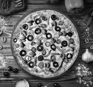 Spicy Garlic Pizza