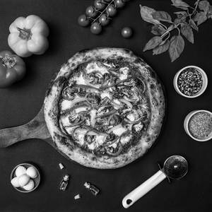 Sourdough Veggie Paradise Pizza