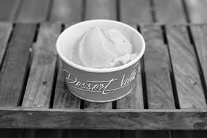 Strawberry Ice Cream [1 Scoop]