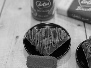 Lotus Biscoff Crunch [1 Piece]