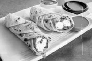 Egg Malai Paneer Roll