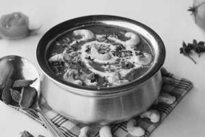 Makhana Kaju Curry