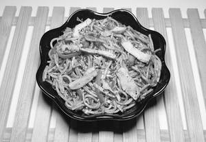 Chilli Garlic Chicken Noodles
