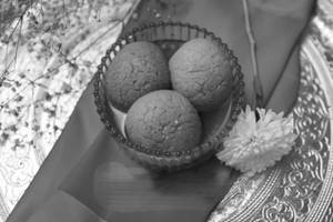 Gur Gulla [2 Pieces]