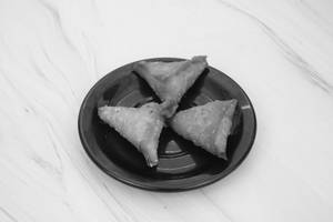 Mini Onion Samosa
