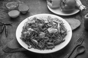 Egg & Chicken Hong Kong Noodles