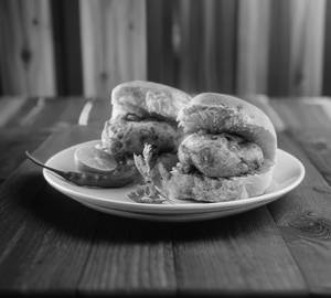 Vada pav