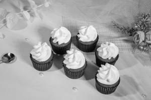 Red Velvet Box Of 6