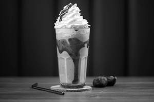 Strawberry Mint Shake