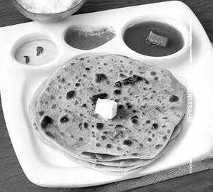 Aloo Pyaaz Paratha                                                   