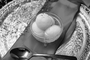 Rasgulla [2 Pieces]