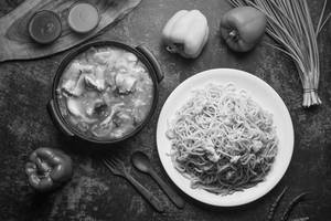 Egg Chicken Cantonese Noodles