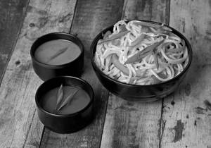 Veg Hakka Noodles