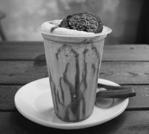 Oreo Chocolate Shake