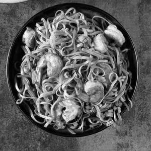 Mixed Schezwan Noodles