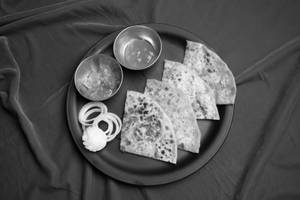 Mix Paratha