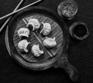 Nfc Chicken Cheese Momos [4 Pieces]