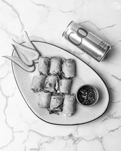 Cottage Cheese Spring Roll (9 Pcs)