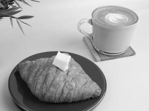 Cappuccino (R) & Butter Croissant