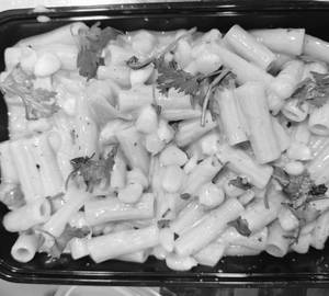 Corn White Creamy Penne Pasta [500 Ml]