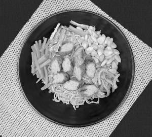 Chilli Oil Maggi with Fried Chicken Sausage