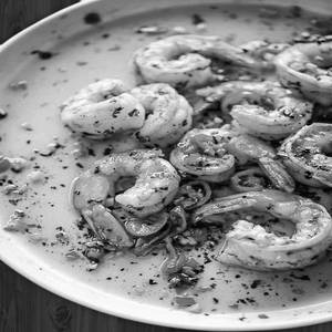 Butter garlic prawns